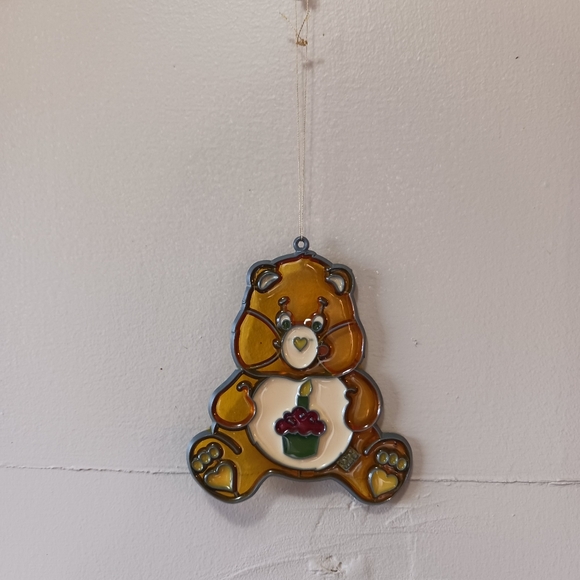 1983 Vintage Makit & Bakit Birthday Care Bear Suncatcher AGC - Picture 2 of 6